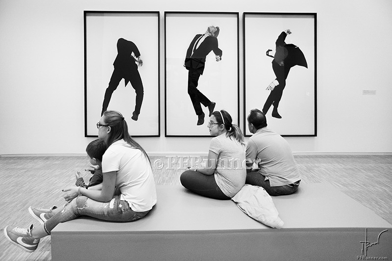 Robert Longo by (c) PFRunner __DSC02002 Pompidou